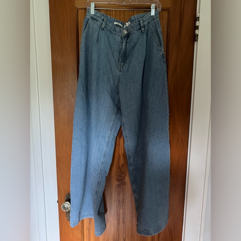 Mango “Arlet” Jean